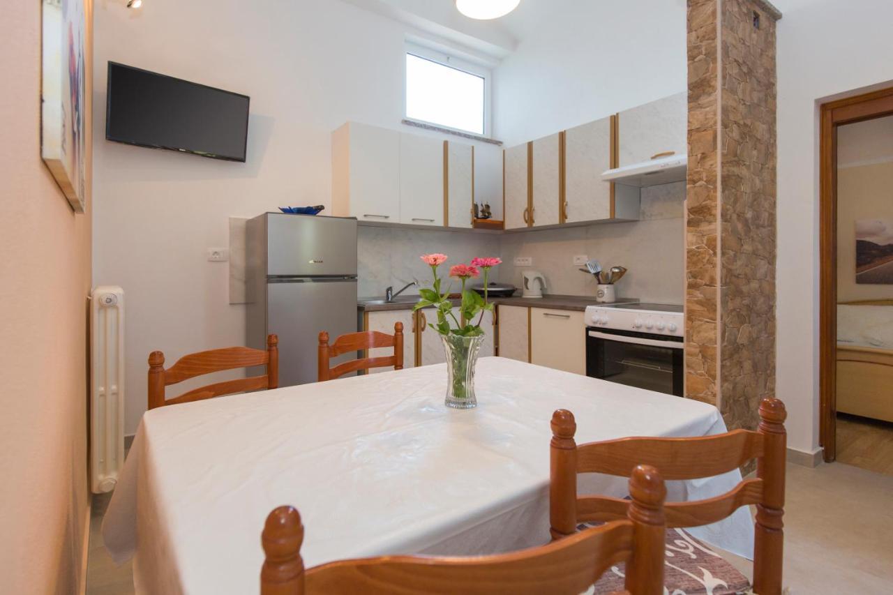 Apartman Ana 라빈 외부 사진